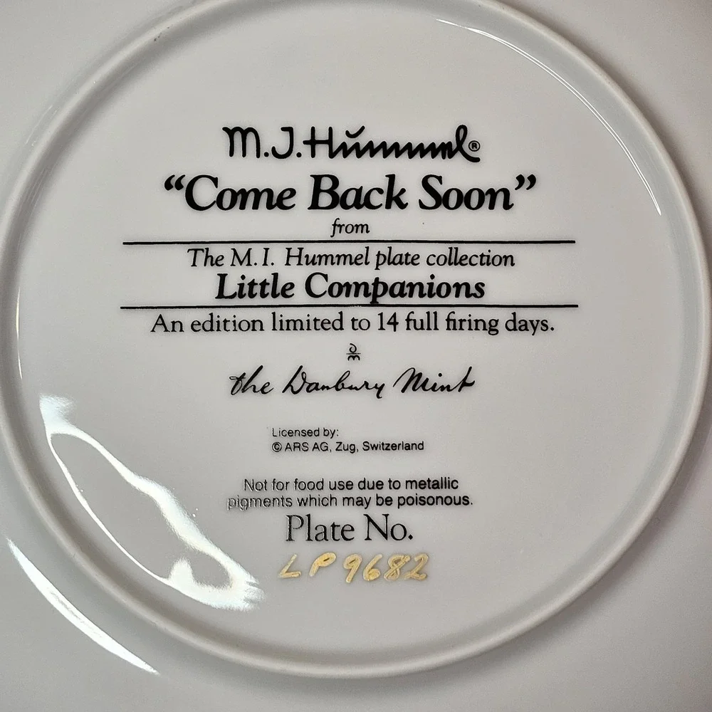 M.I. Hummel 90s 4 Little Companions Collector Plates, Numbered, 8